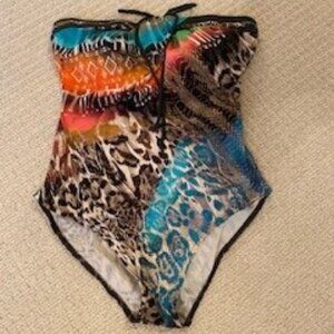 Sunflair animal mixed print bandeau style 1-piece swimsuit with coverup skirt